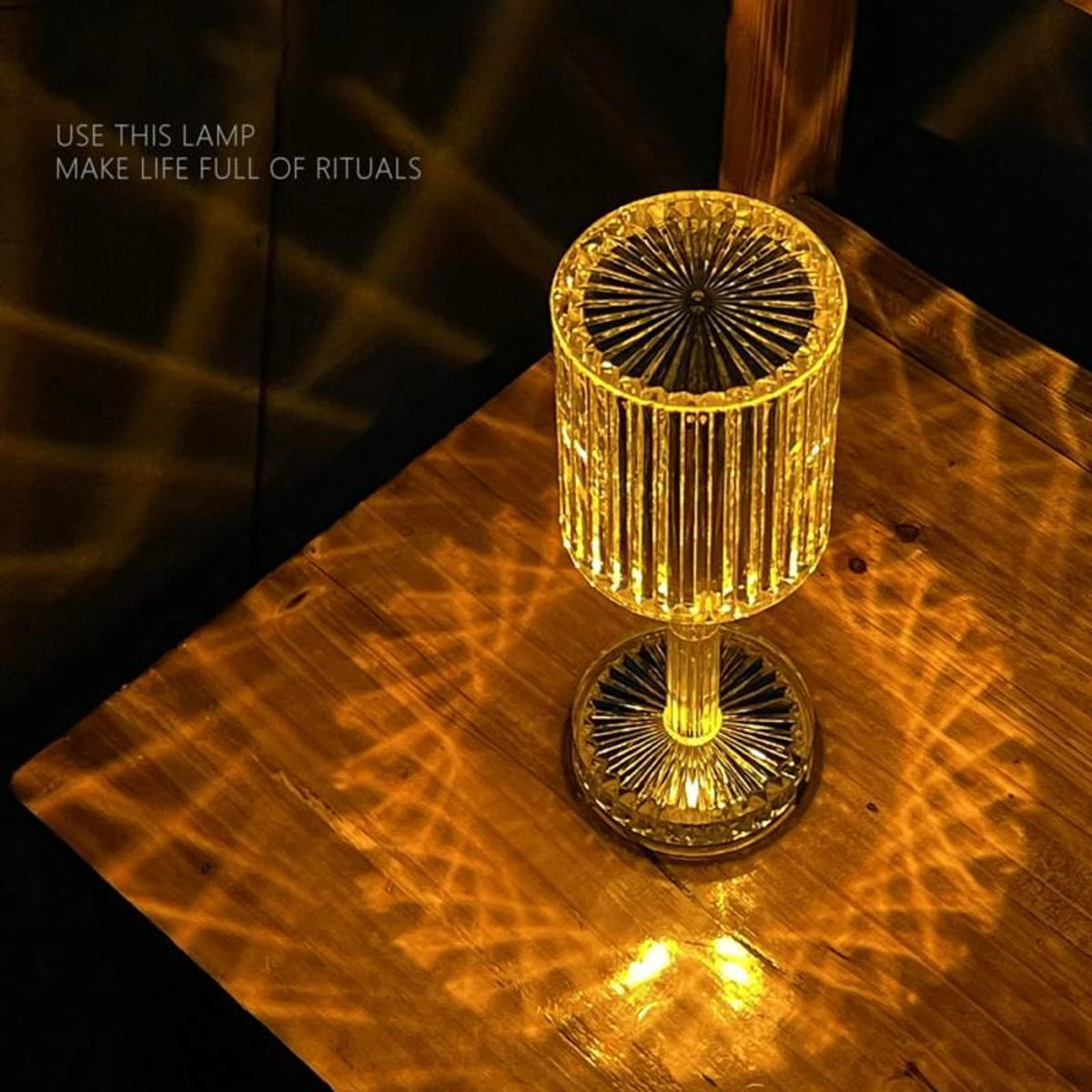 বেডরুমের লিভিংরুমের জন্য 16 রঙের রিমোট এবং টাচ সহ rgb led রিচার্জেবল এক্রাইলিক ক্রিস্টাল ডায়মন্ড টেবিল ল্যাম্প - charger light